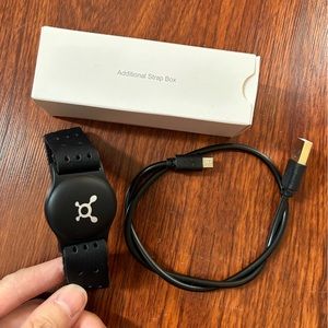 OrangeTheory Fitness Beat Burn Heart Rate Monitor with additional strap